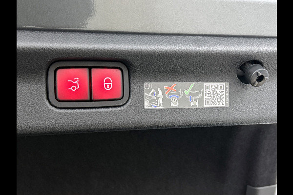 Mercedes-Benz EQE AMG 43 4MATIC 90 kWh Panoramadak | Memory Pakket | Rode gordels |  Burmester Inclusief 24 maanden Mercedes-Benz Certified garantie voor Europa.
