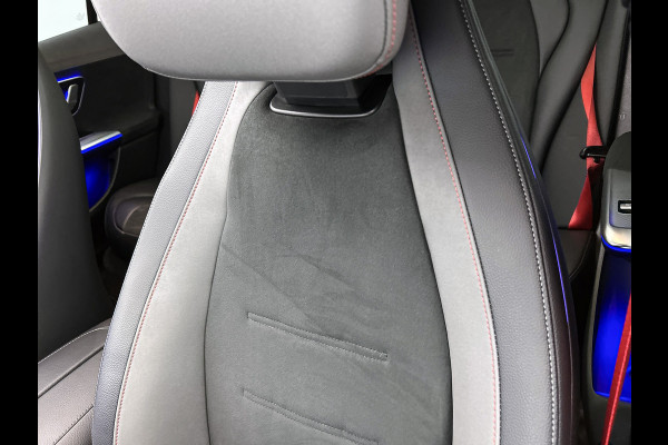 Mercedes-Benz EQE AMG 43 4MATIC 90 kWh Panoramadak | Memory Pakket | Rode gordels |  Burmester Inclusief 24 maanden Mercedes-Benz Certified garantie voor Europa.