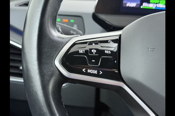 Volkswagen ID.3 62kWh SOH 91% Adap.Cruise Stoel+Stuurverwarming Navi Ecc Apple Carplay Android Auto DAB All-Season Banden Isofix Bluetooth Keyless start Rijstrooksensor 1e Eigenaar Dealeronderhouden Origineel Nederlandse Auto