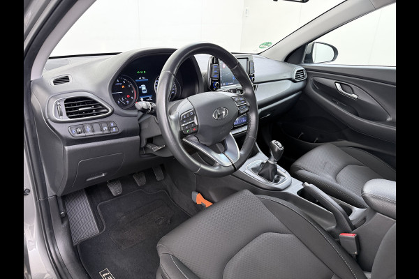 Hyundai i30 5Drs 120PK Trekhaak Camera Ecc Android Auto Apple Carplay Navi Pdc Comfort Cruise Control Led Bluetooth DAB Lane Assist Issofix Origineel Nederlandse Auto