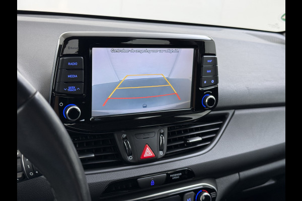 Hyundai i30 5Drs 120PK Trekhaak Camera Ecc Android Auto Apple Carplay Navi Pdc Comfort Cruise Control Led Bluetooth DAB Lane Assist Issofix Origineel Nederlandse Auto