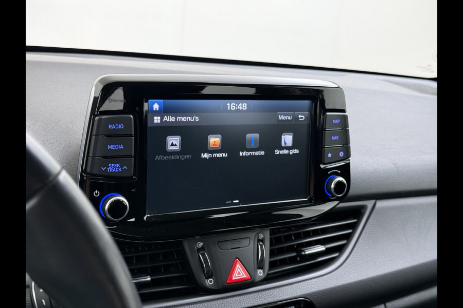 Hyundai i30 5Drs 120PK Trekhaak Camera Ecc Android Auto Apple Carplay Navi Pdc Comfort Cruise Control Led Bluetooth DAB Lane Assist Issofix Origineel Nederlandse Auto