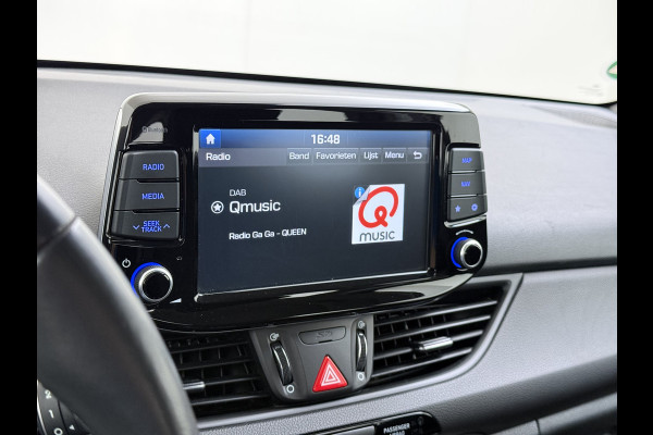 Hyundai i30 5Drs 120PK Trekhaak Camera Ecc Android Auto Apple Carplay Navi Pdc Comfort Cruise Control Led Bluetooth DAB Lane Assist Issofix Origineel Nederlandse Auto