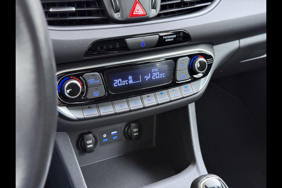 Hyundai i30 5Drs 120PK Trekhaak Camera Ecc Android Auto Apple Carplay Navi Pdc Comfort Cruise Control Led Bluetooth DAB Lane Assist Issofix Origineel Nederlandse Auto