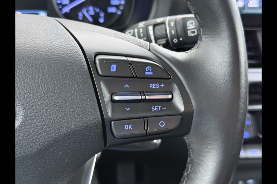 Hyundai i30 5Drs 120PK Trekhaak Camera Ecc Android Auto Apple Carplay Navi Pdc Comfort Cruise Control Led Bluetooth DAB Lane Assist Issofix Origineel Nederlandse Auto
