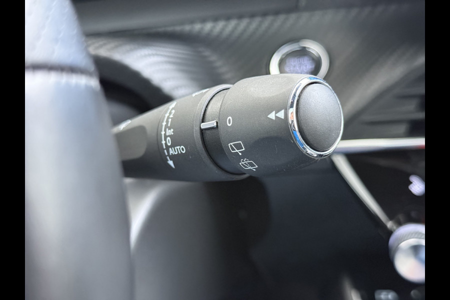 Peugeot e-2008 EV GT Pack SOH 90% Panoramadak Adap.Cruise 360°Camera Stoelverwarming Apple Carplay Android Auto 50kWh Navi Ecc Lmv Led Lane Assist Voorruitverwarming 1e Eigenaar Dealeronderhouden Origineel Nederlandse Auto