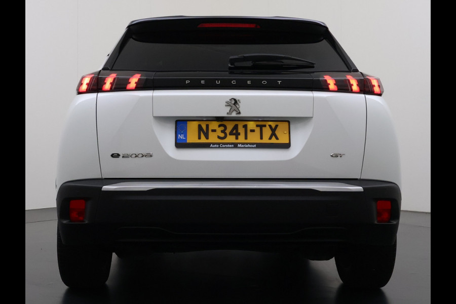 Peugeot e-2008 EV GT Pack SOH 90% Panoramadak Adap.Cruise 360°Camera Stoelverwarming Apple Carplay Android Auto 50kWh Navi Ecc Lmv Led Lane Assist Voorruitverwarming 1e Eigenaar Dealeronderhouden Origineel Nederlandse Auto