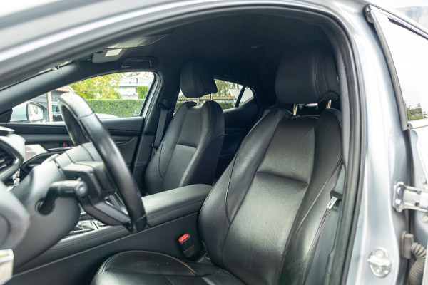 Mazda 3 2.0 e-SkyActiv-X M Hybrid 180 Luxury I Leder I adap cruise I Bose I