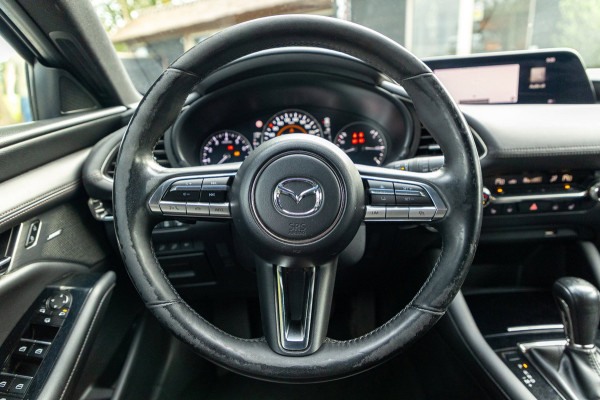Mazda 3 2.0 e-SkyActiv-X M Hybrid 180 Luxury I Leder I adap cruise I Bose I
