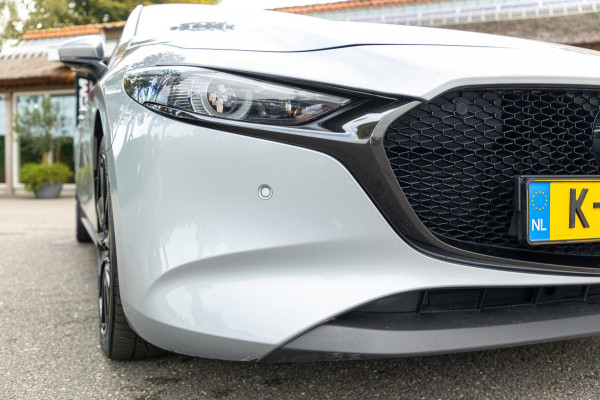Mazda 3 2.0 e-SkyActiv-X M Hybrid 180 Luxury I Leder I adap cruise I Bose I