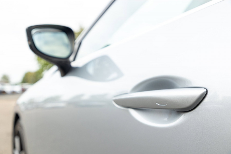 Mazda 3 2.0 e-SkyActiv-X M Hybrid 180 Luxury I Leder I adap cruise I Bose I