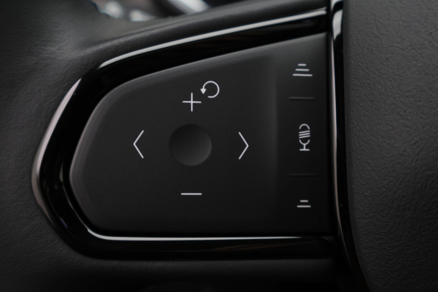 Lynk & Co 01 1.5 Plug-in Hybrid 360° Camera, Panoramadak, ACC, Apple Carplay, Infinity Sound, DAB, 20''