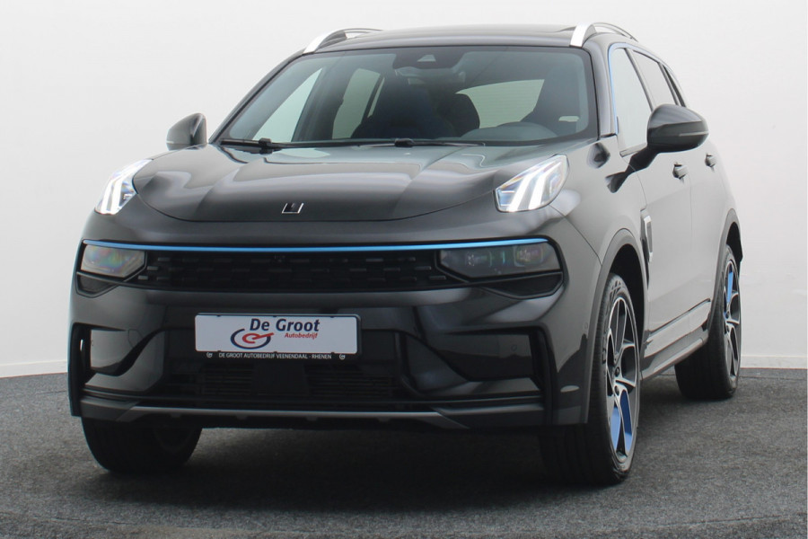 Lynk & Co 01 1.5 Plug-in Hybrid 360° Camera, Panoramadak, Zwarte hemel, ACC, Keyless, PDC, LED, 20''