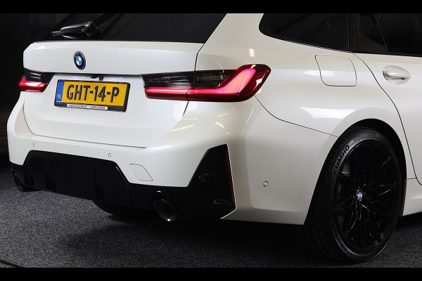BMW 3 Serie Touring 320e M Line / Head Up / Memory / Navi / Camera / Acc / F1 / Open Panoramadak / Led / Pdc / 19 Inch