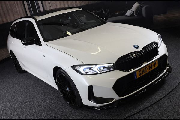 BMW 3 Serie Touring 320e M Line / Head Up / Memory / Navi / Camera / Acc / F1 / Open Panoramadak / Led / Pdc / 19 Inch