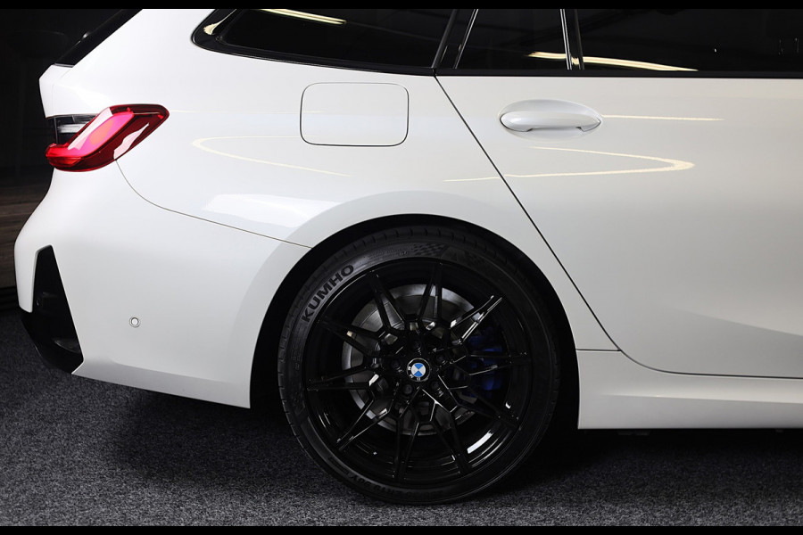BMW 3 Serie Touring 320e M Line / Head Up / Memory / Navi / Camera / Acc / F1 / Open Panoramadak / Led / Pdc / 19 Inch