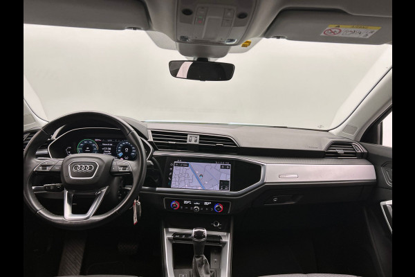 Audi Q3 Sportback 45 TFSI e Plug-in | Navigatie | Adapt. Cruise | PDC | Elek. Kofferklep | Carplay |