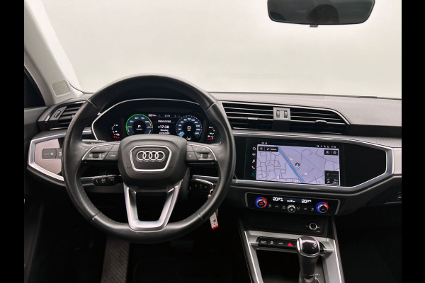 Audi Q3 Sportback 45 TFSI e Plug-in | Navigatie | Adapt. Cruise | PDC | Elek. Kofferklep | Carplay |