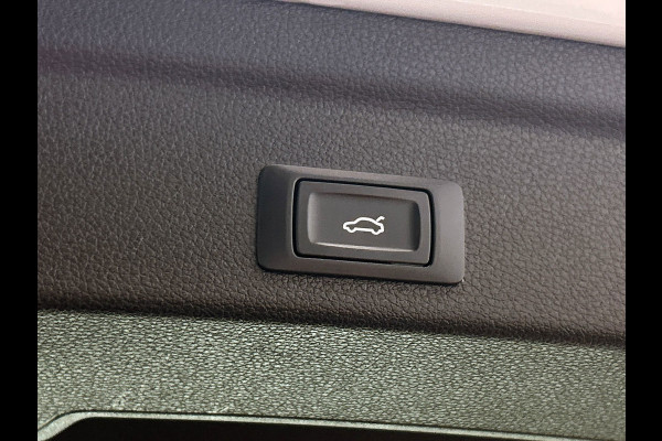 Audi Q3 Sportback 45 TFSI e Plug-in | Navigatie | Adapt. Cruise | PDC | Elek. Kofferklep | Carplay |