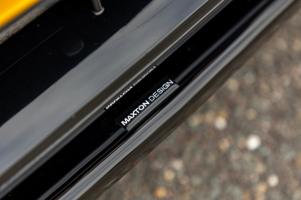 Volvo S60 2.0 Recharge T6 AWD R-Design 20inch Maxton Black edition R-design