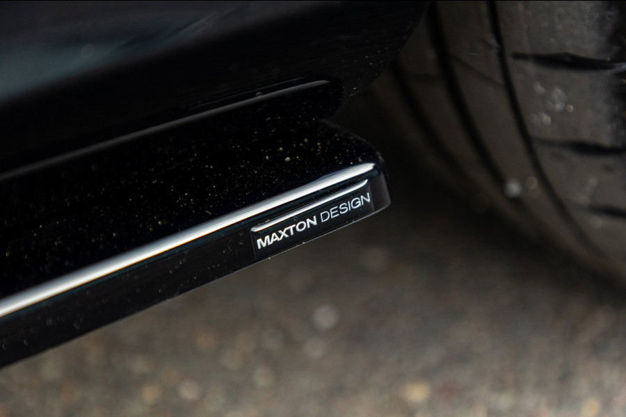 Volvo S60 2.0 Recharge T6 AWD R-Design 20inch Maxton Black edition R-design
