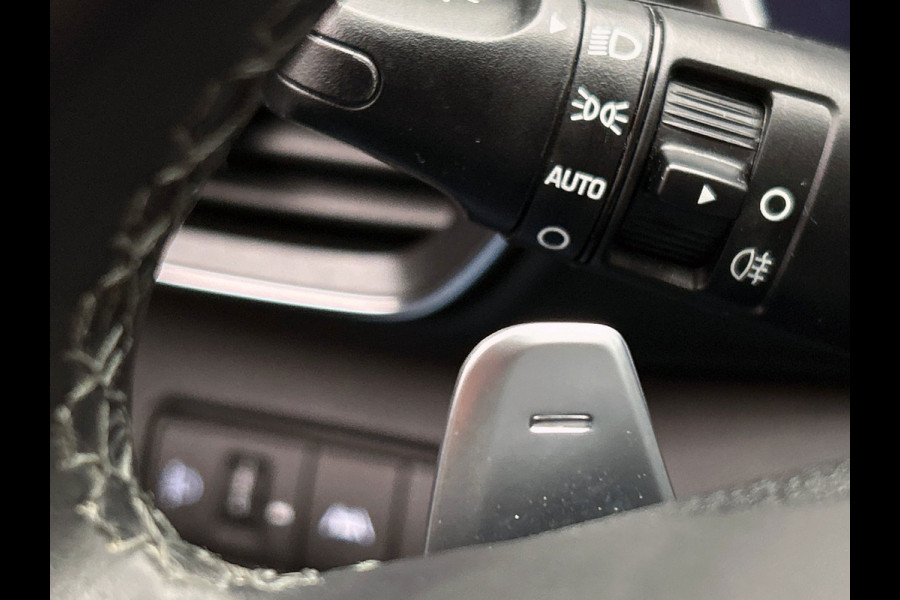 Hyundai Santa Fe 1.6 T-GDI PHEV Comfort 7 Persoons| 1e Eigenaar | Stoelverwarming | Krell | Adapt.Cruise | Camera | Carplay |