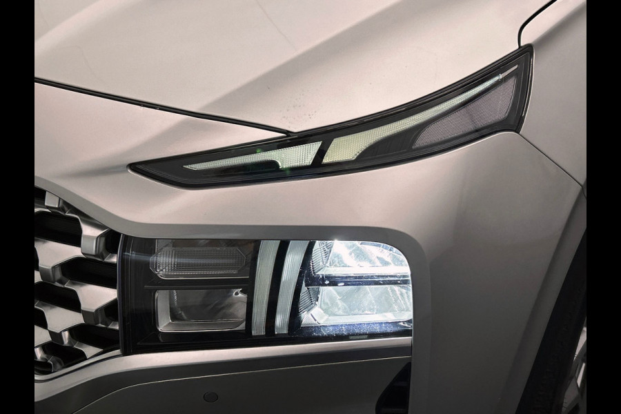 Hyundai Santa Fe 1.6 T-GDI PHEV Comfort 7 Persoons| 1e Eigenaar | Stoelverwarming | Krell | Adapt.Cruise | Camera | Carplay |