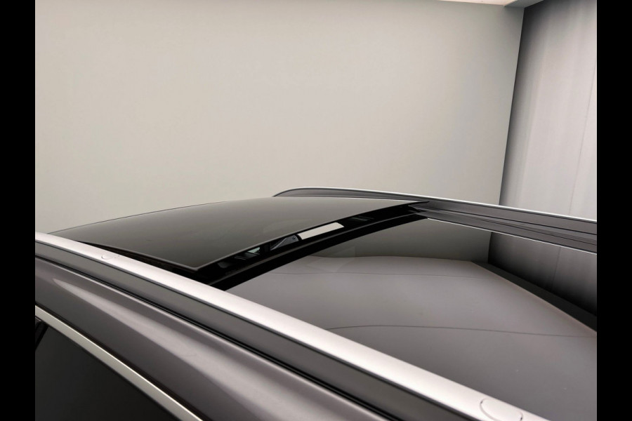 Hyundai Santa Fe 1.6 T-GDI PHEV Premium Sky 7 Persoons | 1e Eigenaar | Memory | Head-Up | Panoramadak | 360 Camera | Adapt. Cruise