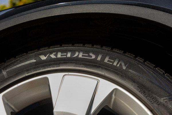 Volvo XC40 2.0 T4 Momentum Pro I Camera I apple android I zeer netjes I