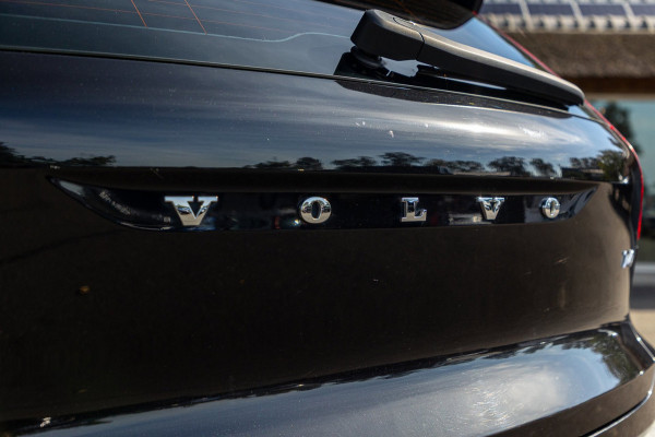 Volvo XC40 2.0 T4 Momentum Pro I Camera I apple android I zeer netjes I