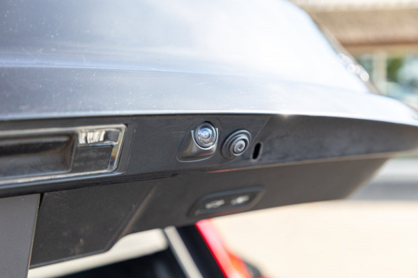 Volvo XC40 2.0 T4 Momentum Pro I Camera I apple android I zeer netjes I