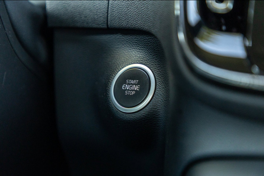 Volvo XC40 2.0 T4 Momentum Pro I Camera I apple android I zeer netjes I