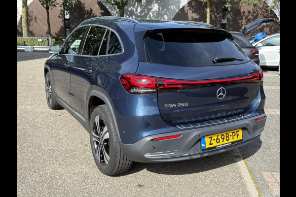 Mercedes-Benz EQA 250 Business Solution AMG 67 kWh ANDROID AUTO/APPLE CARPLAY | 360° CAMERA | SOH 96% | ADAPTIVE CRUISE CONTROL |