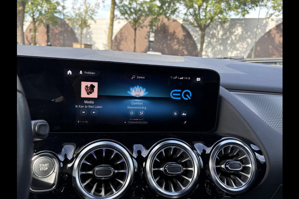 Mercedes-Benz EQA 250 Business Solution AMG 67 kWh ANDROID AUTO/APPLE CARPLAY | 360° CAMERA | SOH 96% | ADAPTIVE CRUISE CONTROL |