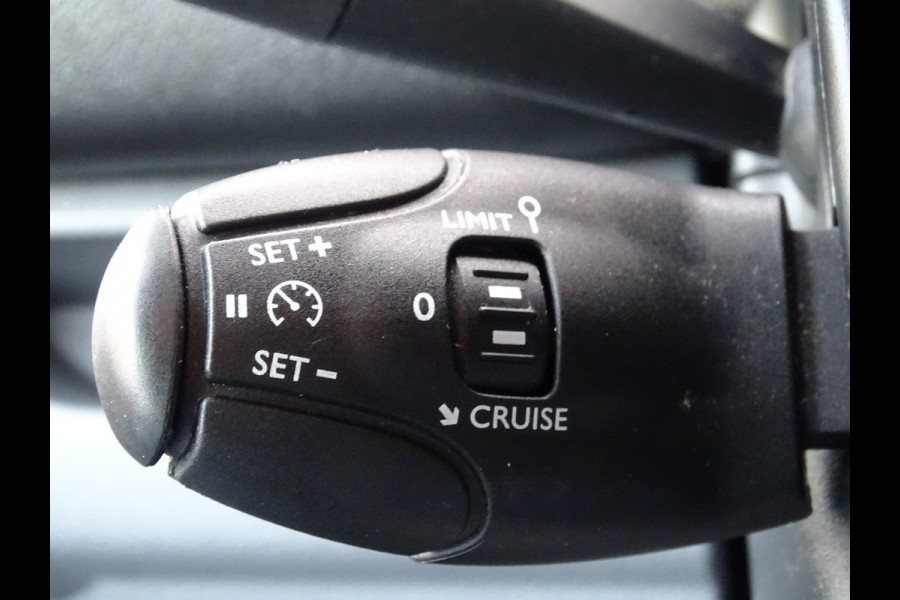 Opel Vivaro-e L3H1 75 kWh DC-snellader