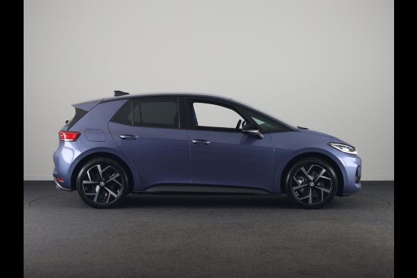 Volkswagen ID.3 Style 61 kWh accu 140 kW / 190 PK Hatchback Elektr Stoelverwarming | Keyless | Camera | ACC | All seasonbanden