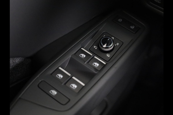 Volkswagen ID.3 Style 61 kWh accu 140 kW / 190 PK Hatchback Elektr Stoelverwarming | Keyless | Camera | ACC | All seasonbanden
