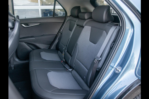 Kia Niro 1.6 GDi Hybrid DynamicLine | Actieprijs* | Snel leverbaar | Nieuw model | Navi. | Clima. | Adapt. Crusie. | Dodehoekassistentie | Panodak | Stoel&Stuur Verwarming | Parkeersensoren