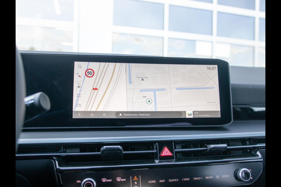 Kia Niro 1.6 GDi Hybrid DynamicLine | Actieprijs* | Snel leverbaar | Nieuw model | Navi. | Clima. | Adapt. Crusie. | Dodehoekassistentie | Panodak | Stoel&Stuur Verwarming | Parkeersensoren