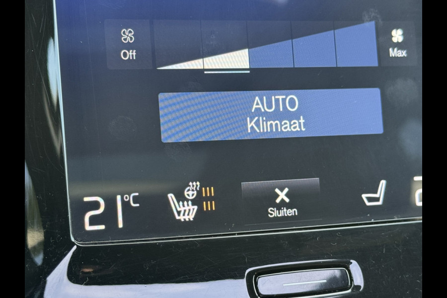 Volvo XC40 2.0 T4 R-Design Automaat Pano Trekhaak Camera Adaptive Cruise Leder Carplay Harman/Kardon All-Season banden