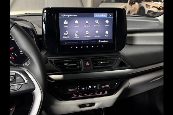 Suzuki Swift 1.2 Comfort + Hyb | Aut | Navi | 16" | Carplay | Stoelverwarming | ACC | Dodehoek | 100% Suzuki Onderhouden!