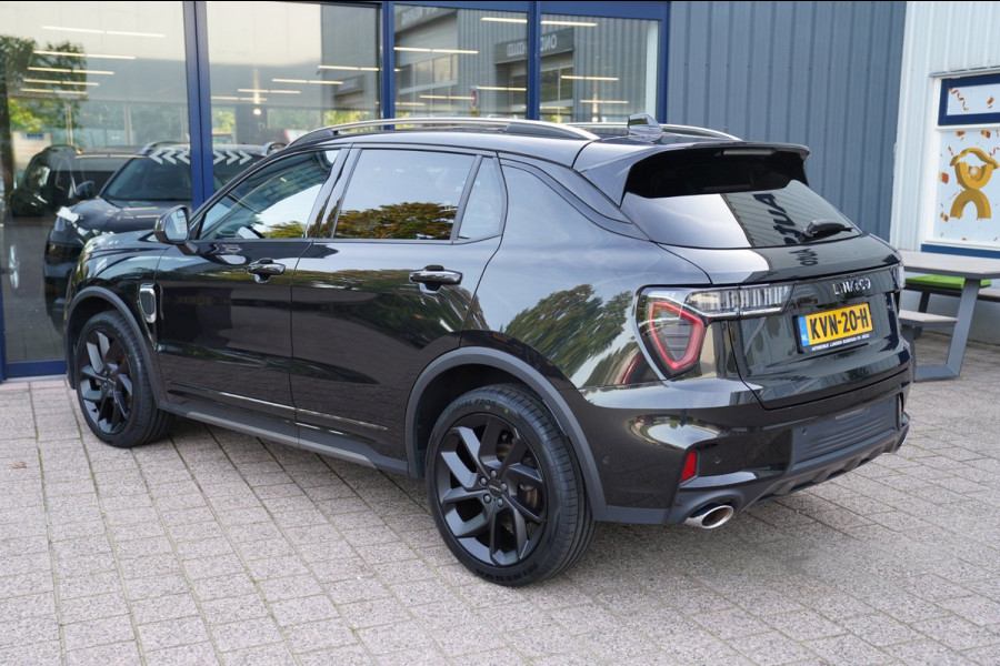 Lynk & Co 01 1.5|Prijs incl. 12 mnd garantie| Black Pakket PDC Panoramadak LMV Navi Apple carplay/Android auto Camera