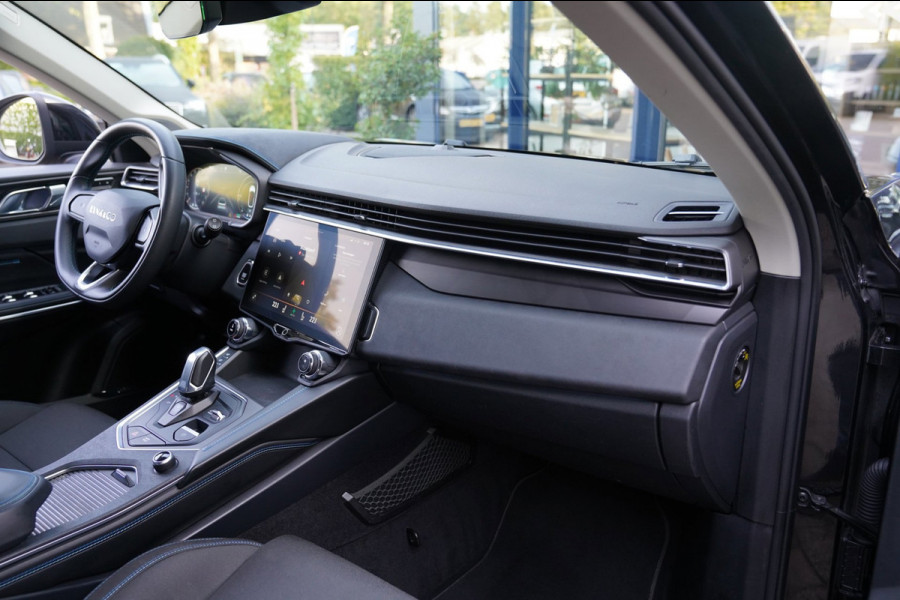 Lynk & Co 01 1.5|Prijs incl. 12 mnd garantie| Black Pakket PDC Panoramadak LMV Navi Apple carplay/Android auto Camera