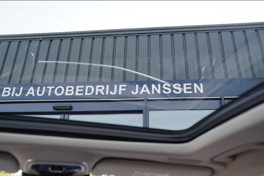 Lynk & Co 01 1.5|Prijs incl. 12 mnd garantie| Black Pakket PDC Panoramadak LMV Navi Apple carplay/Android auto Camera