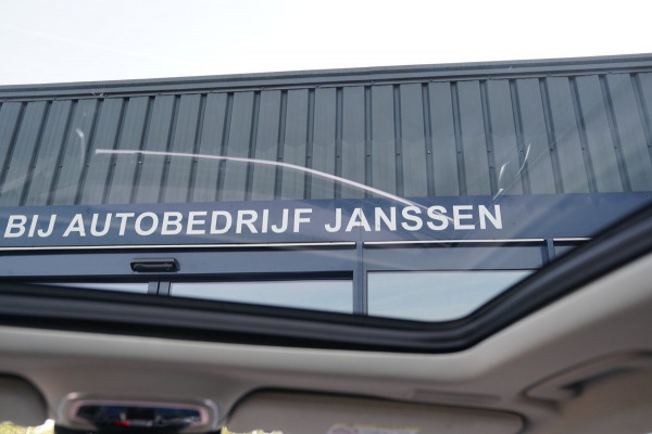 Lynk & Co 01 1.5|Prijs incl. 12 mnd garantie| Black Pakket PDC Panoramadak LMV Navi Apple carplay/Android auto Camera