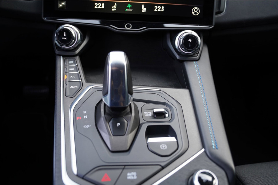 Lynk & Co 01 1.5|Prijs incl. 12 mnd garantie| Black Pakket PDC Panoramadak LMV Navi Apple carplay/Android auto Camera