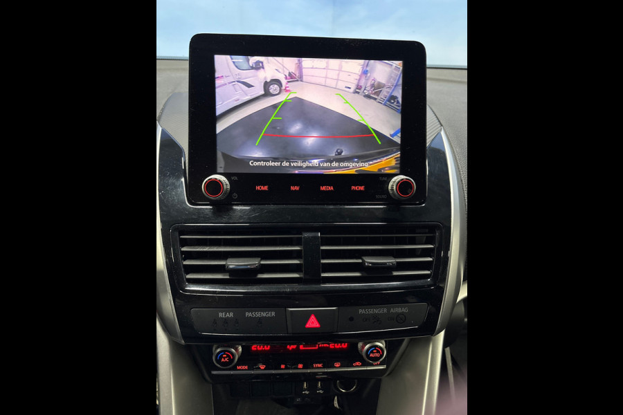 Mitsubishi Eclipse Cross 2.4 PHEV Intense+ Trekhaak, Carplay, Camera