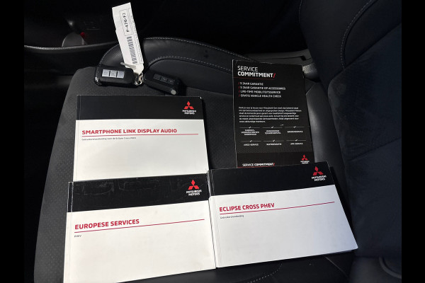 Mitsubishi Eclipse Cross 2.4 PHEV Intense+ Trekhaak, Carplay, Camera