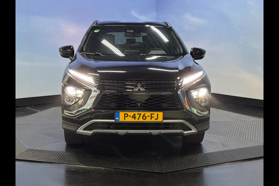 Mitsubishi Eclipse Cross 2.4 PHEV Intense+ Trekhaak, Carplay, Camera
