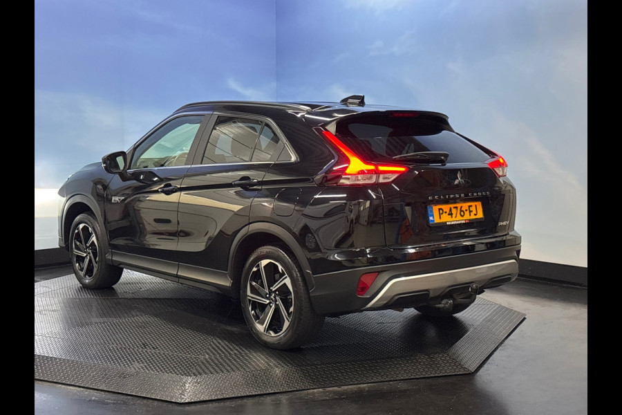 Mitsubishi Eclipse Cross 2.4 PHEV Intense+ Trekhaak, Carplay, Camera